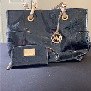 Michael Kors leather monogram handbag w/ wallet